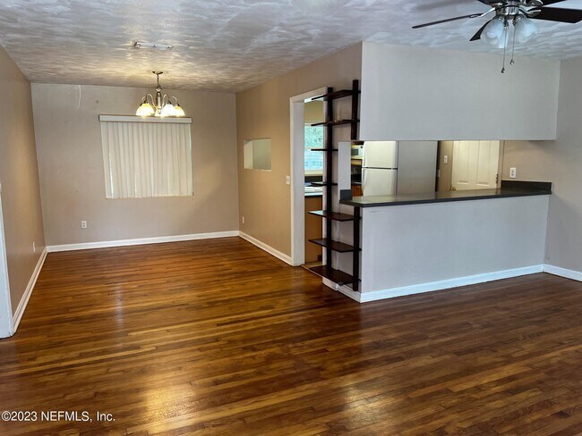 Building Photo - 5537 Patsy Anne Dr