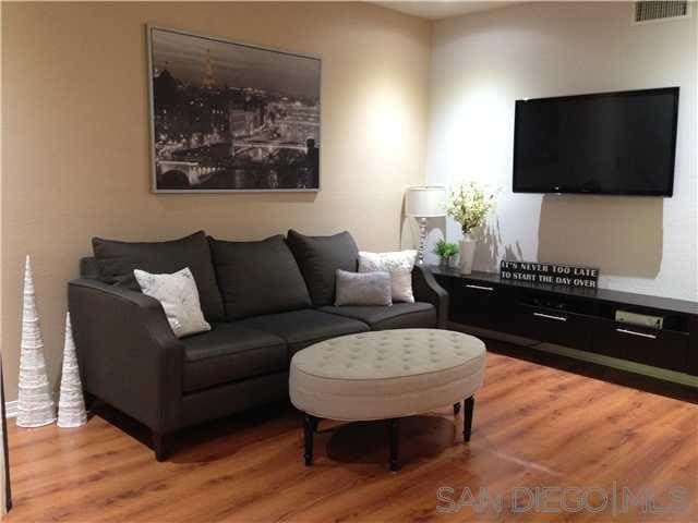 Building Photo - 8771 Tribeca Cir