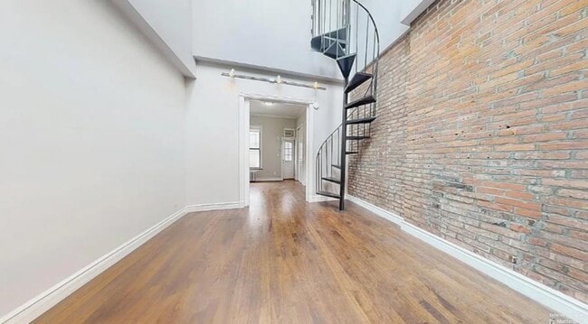 Foto del edificio - East 25th Street