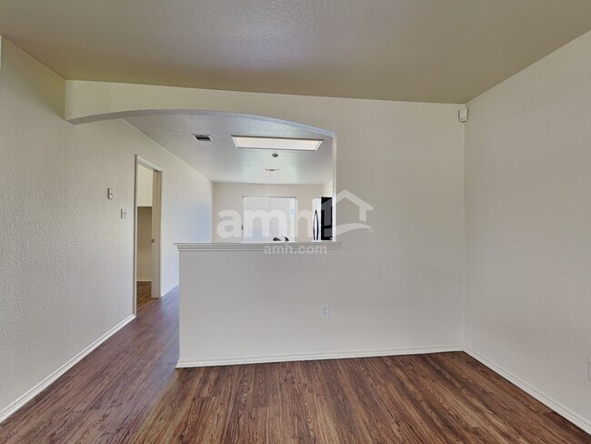 Foto del edificio - 109 Mason Reed Cv