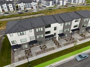 Building Photo - 442 S 900 W