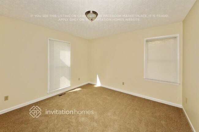 Foto del edificio - 1120 Jennings Dr