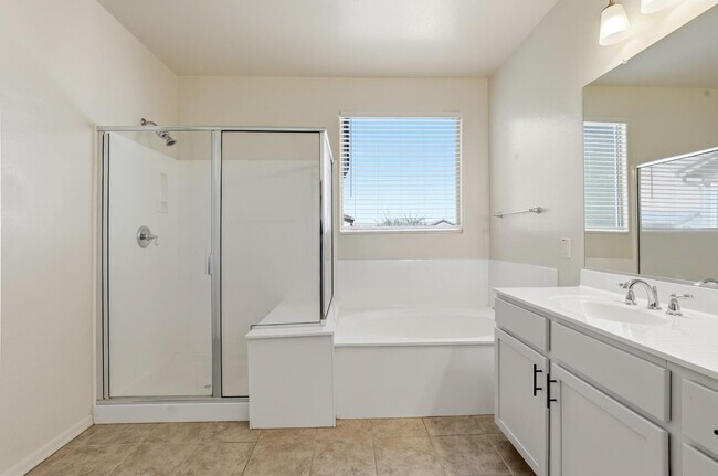 Foto del edificio - 2263 S Henry Ln