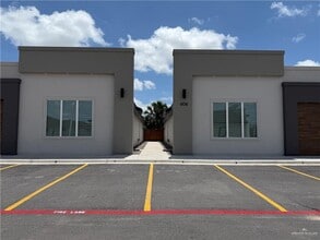 Building Photo - 1310 N Texas Blvd