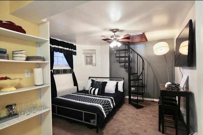 Building Photo - 3210 17th St NW