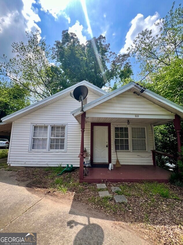 Primary Photo - 810 Oconee St