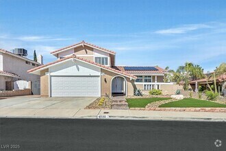 Building Photo - 8720 Pavia Dr