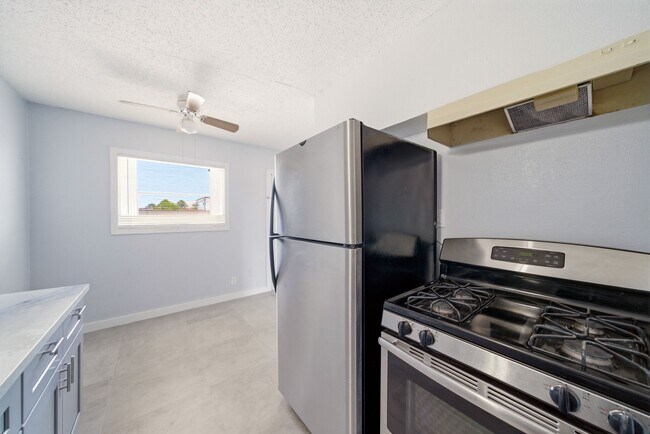 Foto del edificio - 5534 Eskridge St