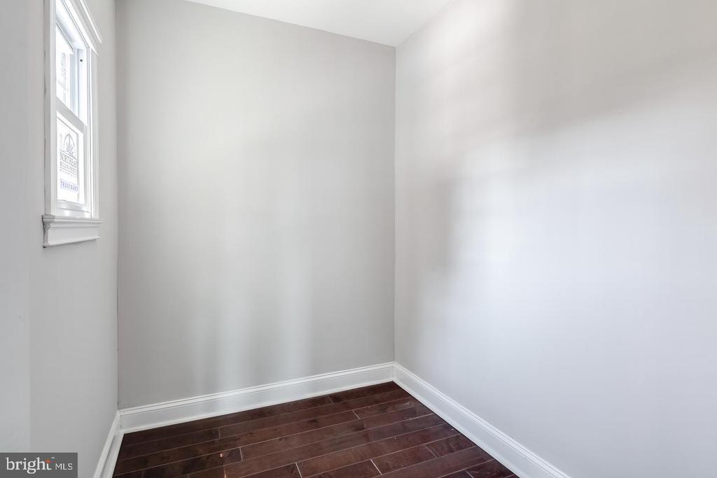 Foto principal - 1640 S 28th St