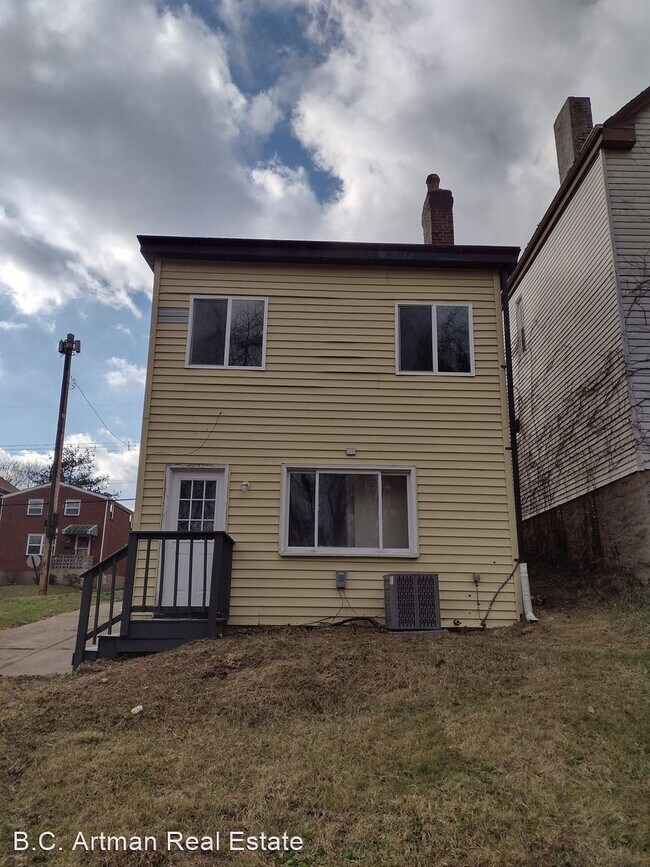 Building Photo - 2 br, 2 bath House - 641 Margaret Street