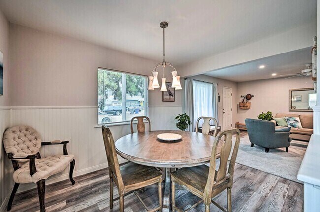 Building Photo - Coming Soon, Oceanside Beach Bungalow - Pr...