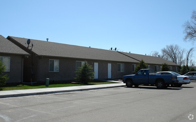 Building Photo - 1009 E Kuna Rd