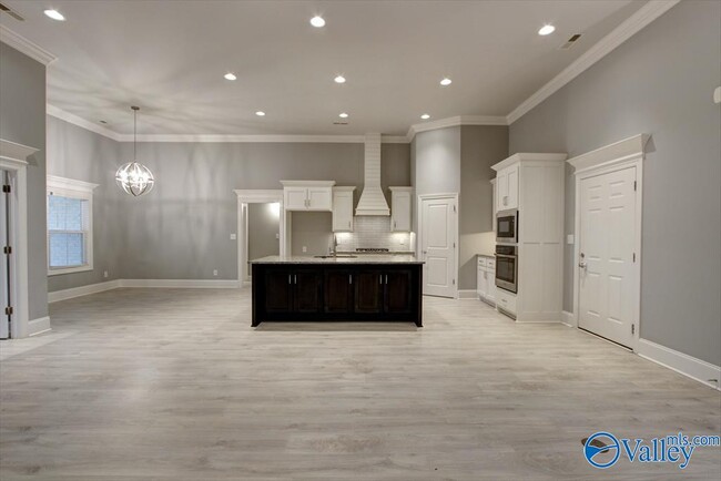 Foto del edificio - 26415 Birkshire Ln