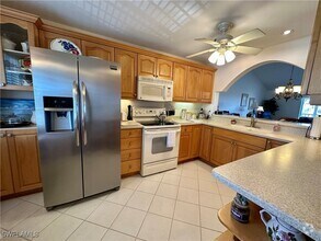 Building Photo - 10686 Gulf Shore Dr