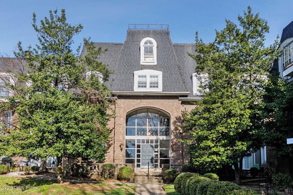 2845 Hikes Ln, Louisville, KY 40218 Condo for Rent in Louisville, KY