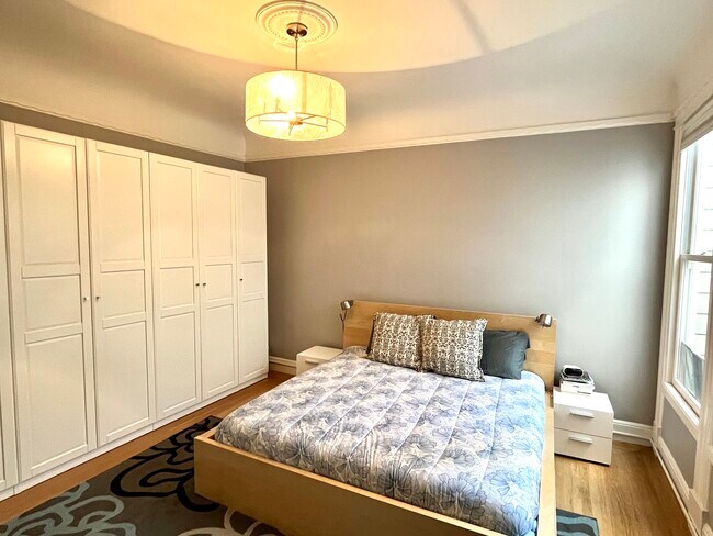 Foto del edificio - 740 Haight St