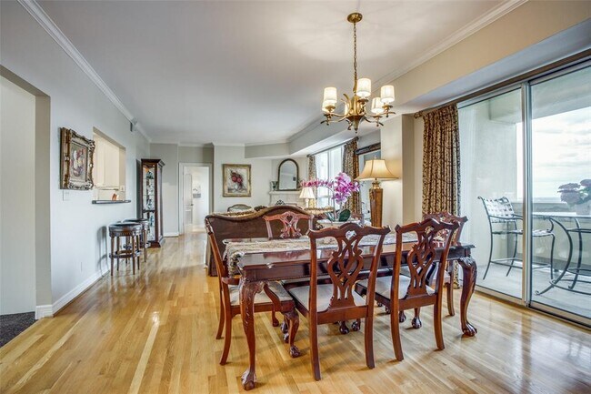 Foto del edificio - 3401 Lee Pkwy