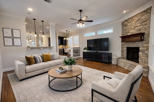 Foto del edificio - 840 Alexander St