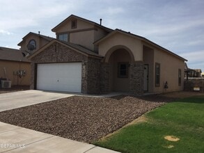 Building Photo - 14268 Ranier Point Dr