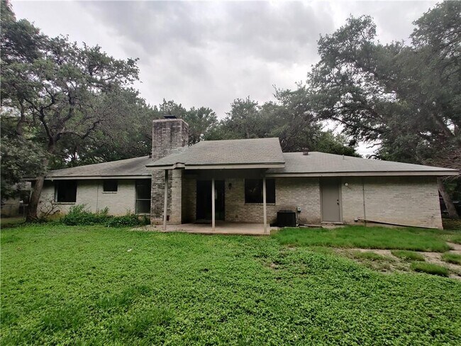Foto del edificio - 10303 Slaughter Creek Dr