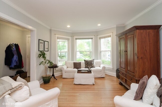 Foto del edificio - 2022 COLFAX St
