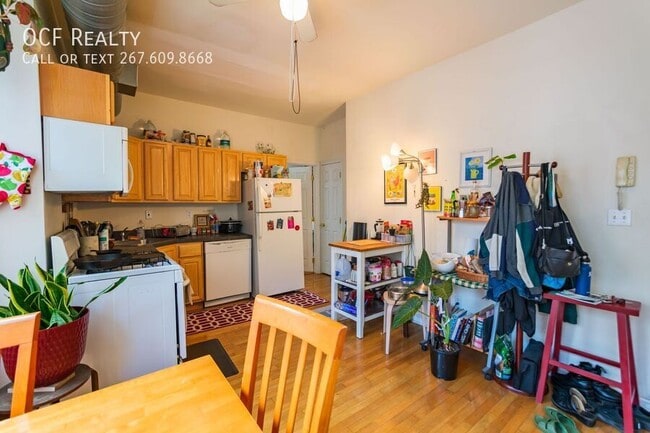 Building Photo - 4813 Walton Ave