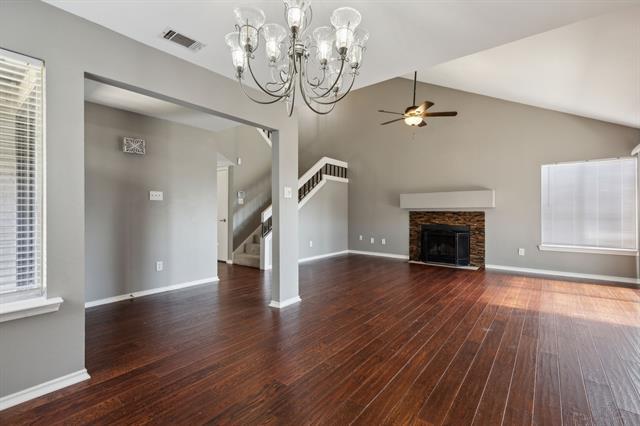 Foto del edificio - 4260 Timberglen Rd