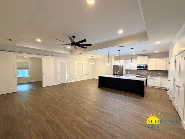 Foto del edificio - Spacious 5-Bedroom Home in Northern Pines, Fort Walton Beach!