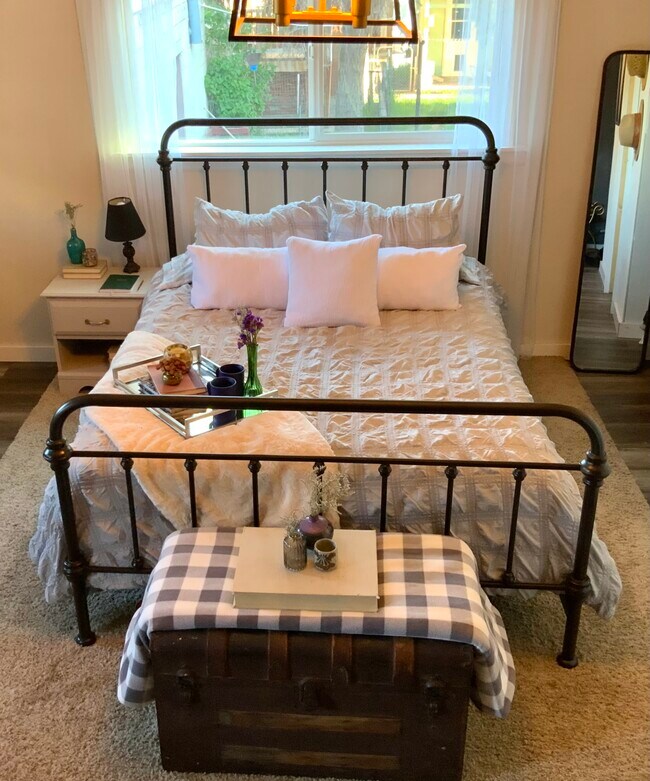 Foto del edificio - 218 S Jackson St