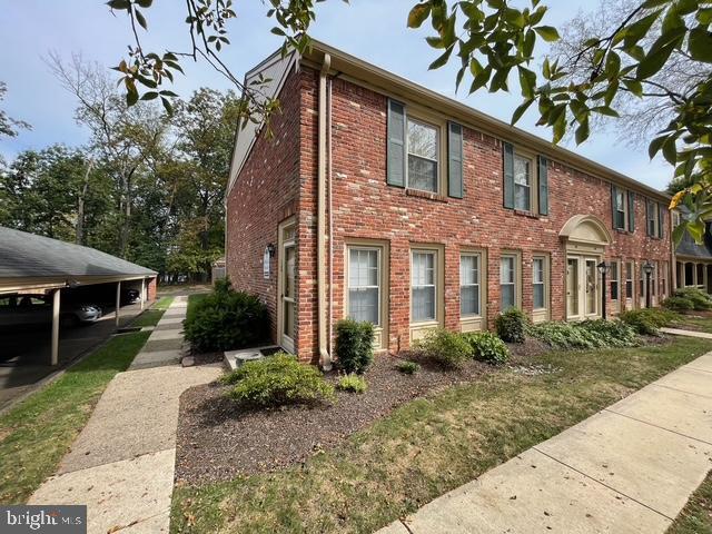 Building Photo - 136 Albemarle Dr