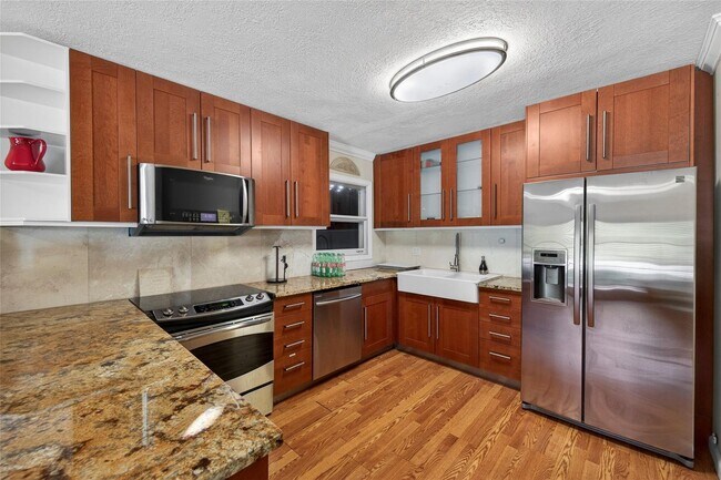 Foto del edificio - 6852 Skyline Dr