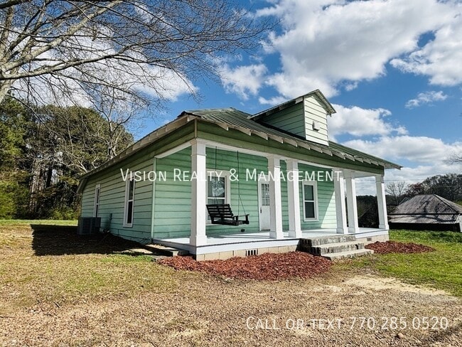 Foto del edificio - 240 Clem Lowell Rd