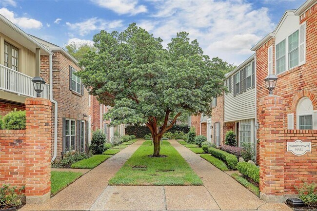 Photo - 2418 Tarrytown Mall Apartment