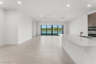 Building Photo - 20727 Fair Oak Ln