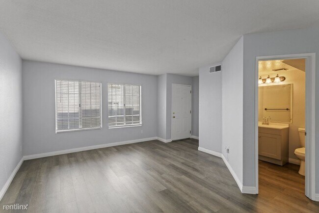 Foto del edificio - 2 br, 2.5 bath Townhome - 178 West Walnut ...