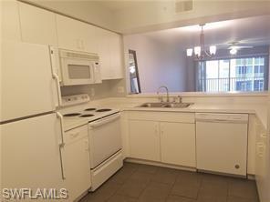 Foto del edificio - 9640 Victoria Ln