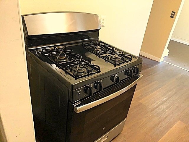 Foto del edificio - 10830 Fairland Dr