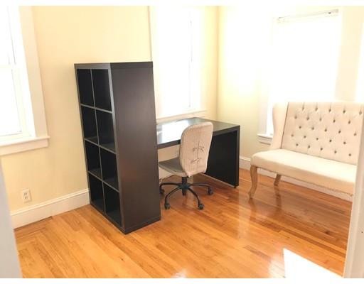27 Bartlett St Weymouth Ma 02191 Townhouse For Rent In