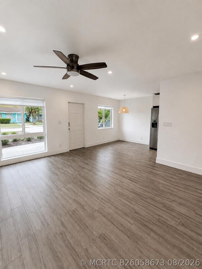 Foto del edificio - 134 NW 57th St