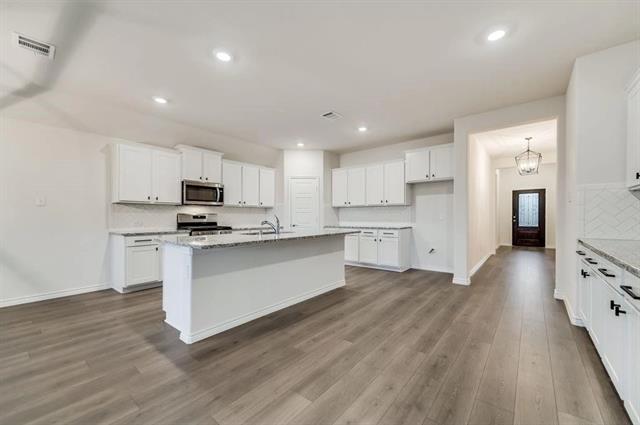 Foto del edificio - 937 Royal Ln