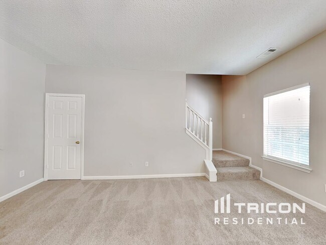 Foto del edificio - 4340 Caroline Ct