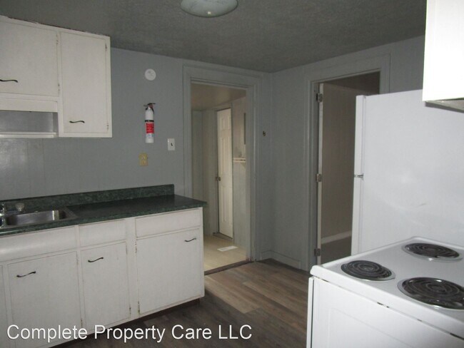 Building Photo - 2 br, 1 bath House - 2201 E Princeton