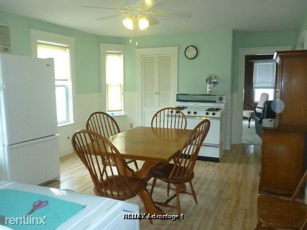 Primary Photo - 2 br, 1 bath Apartment - 247 Shrewsbury St