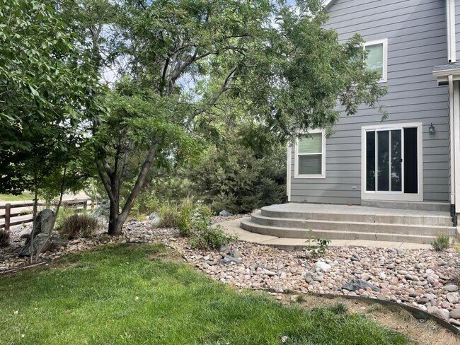 Building Photo - 827 Serenity Ln.