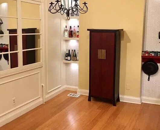 Dining area - 1026 Paradrome St