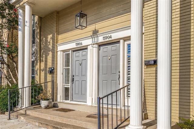Foto del edificio - 15904 Archwood Ln