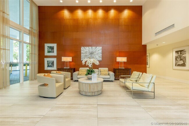 Foto del edificio - 1871 NW S River Dr