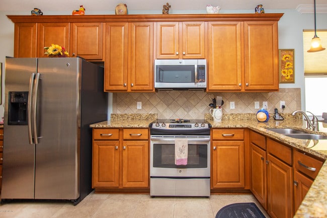 Building Photo - 600 N Legacy Trail