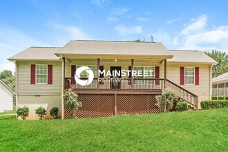 Building Photo - 417 Congress Dr