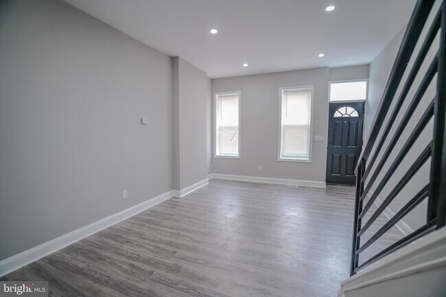 Foto del edificio - 1535 W Seltzer St